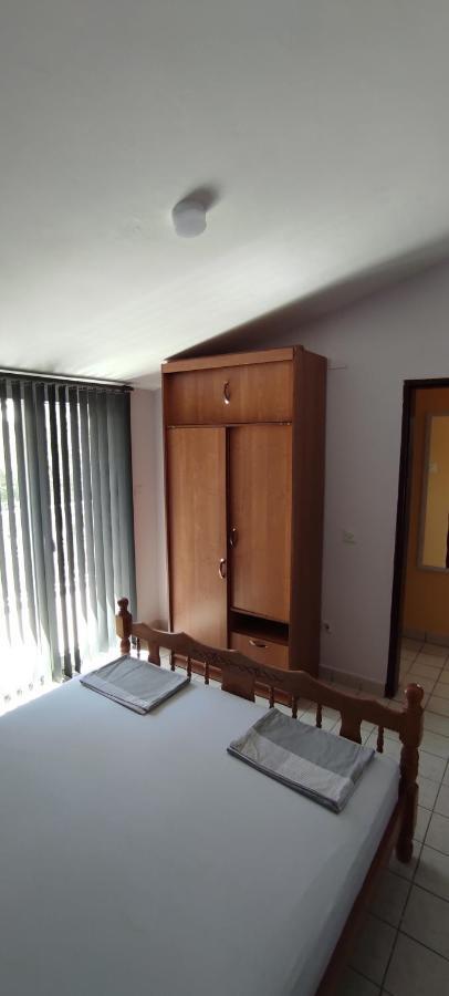 Apartmani Jovanovic Luštica Exteriör bild
