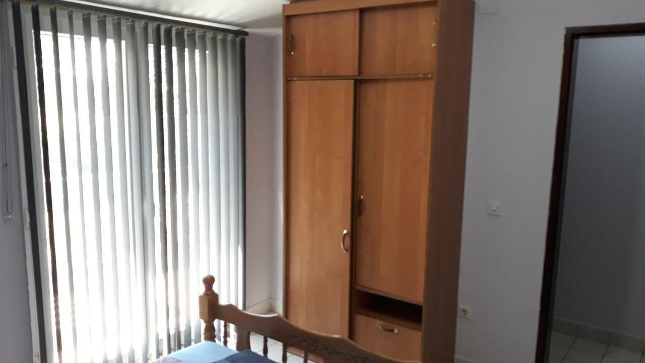 Apartmani Jovanovic Luštica Exteriör bild